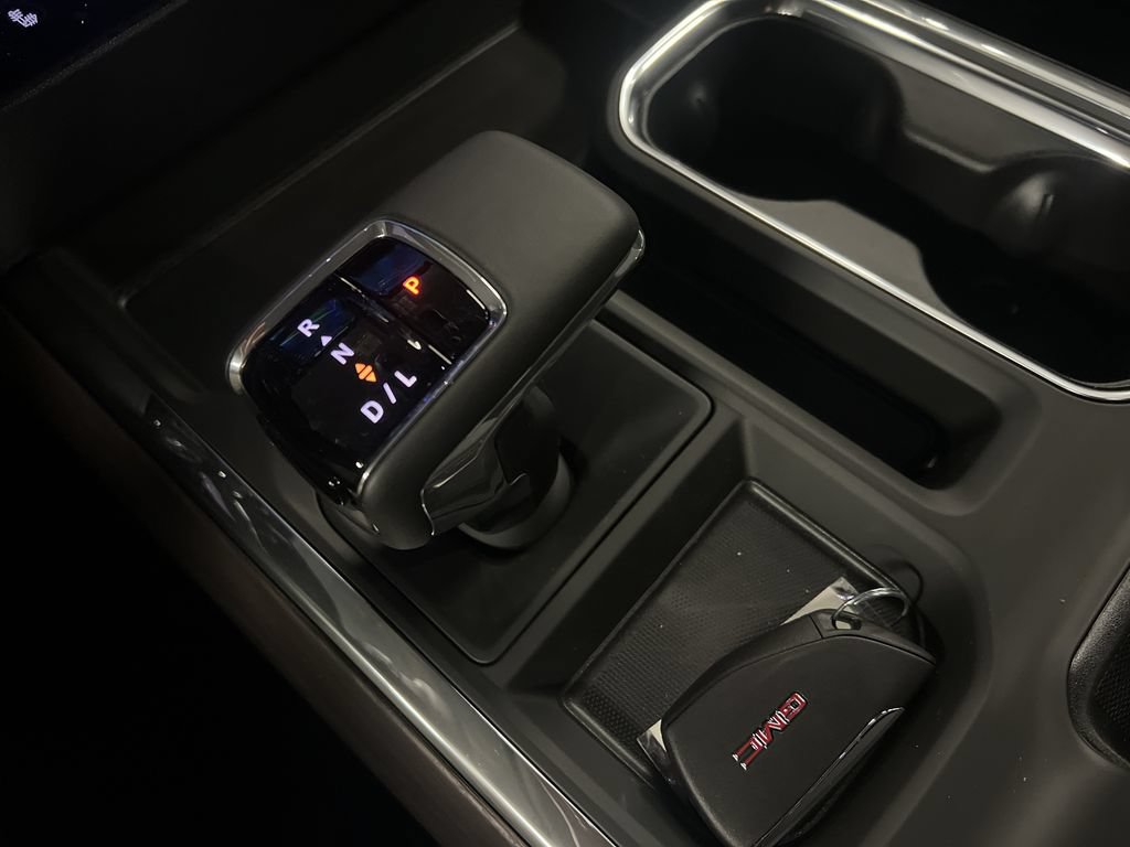2026 GMC Sierra 1500 SLT - Photo 25