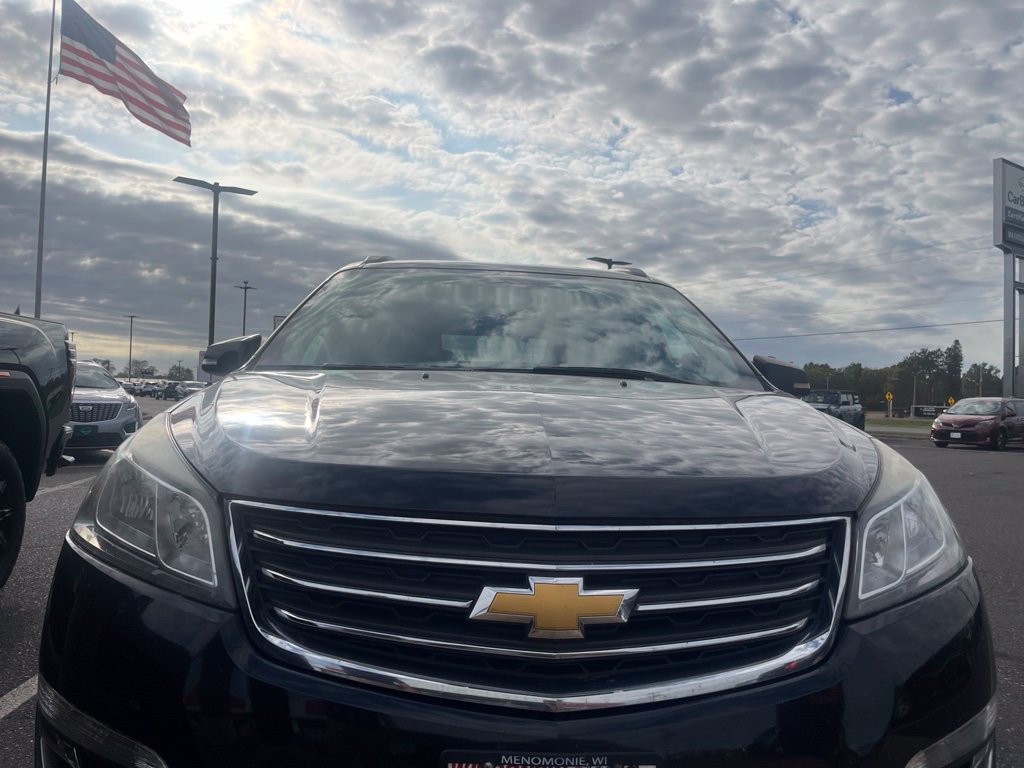Used 2014 Chevrolet Traverse LT SUV