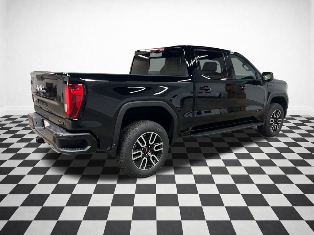 2026 GMC Sierra 1500 AT4 - Photo 8