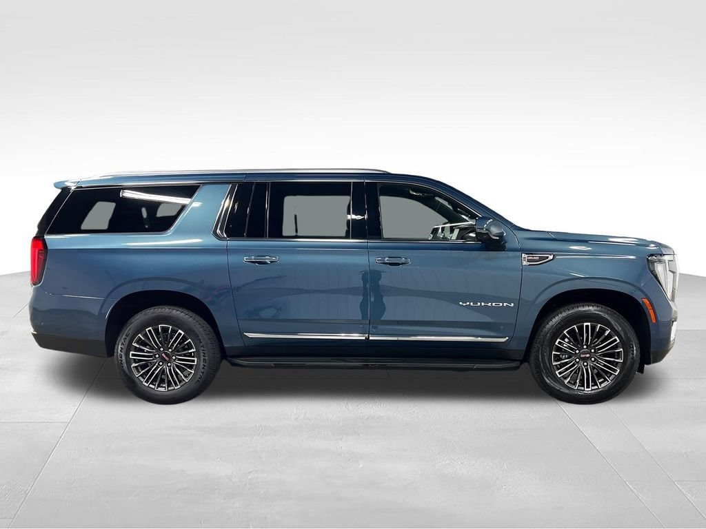 2026 GMC Yukon XL Elevation - Photo 11