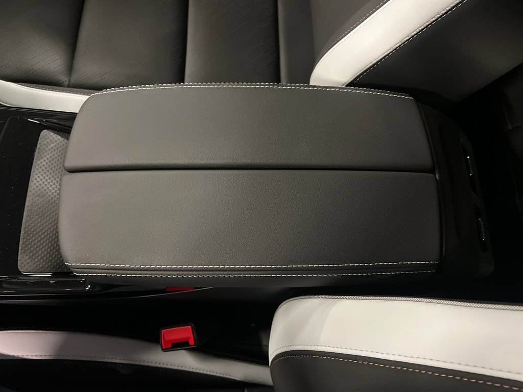2026 Buick Envision Sport Touring - Photo 26