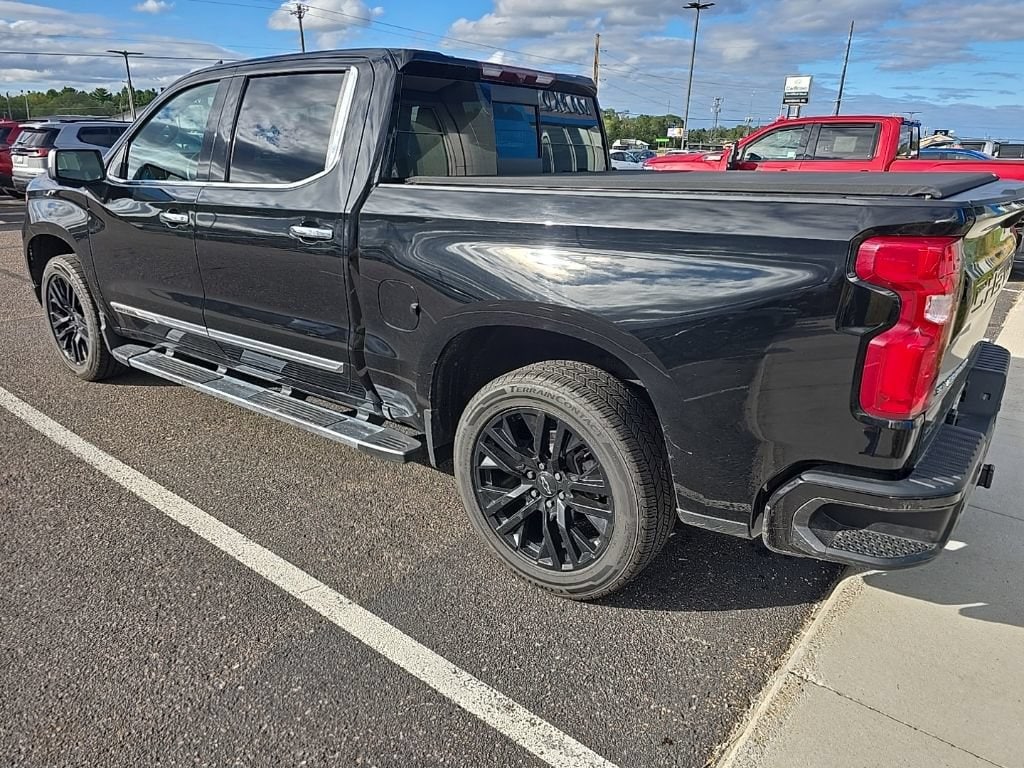 Used 2022 Chevrolet Silverado 1500 High Country Truck