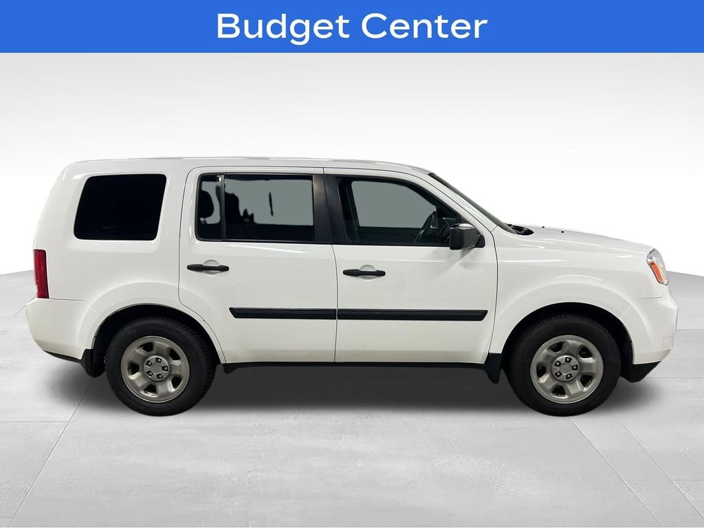 Used 2015 Honda Pilot LX SUV
