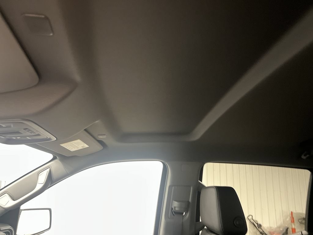 2026 GMC Sierra 1500 SLT - Photo 27