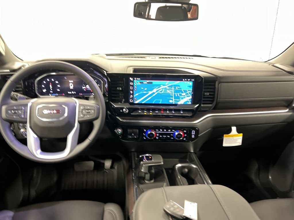 2026 GMC Sierra 1500 SLT - Photo 17