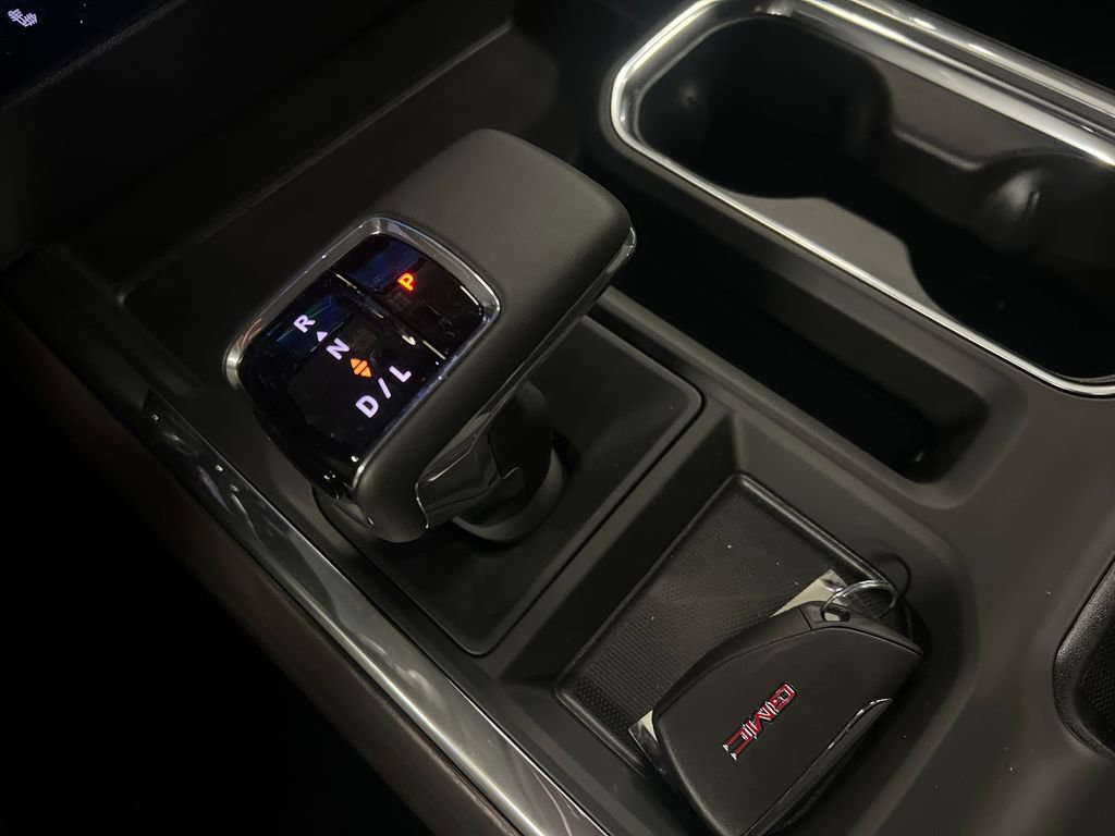2026 GMC Sierra 1500 SLT - Photo 25