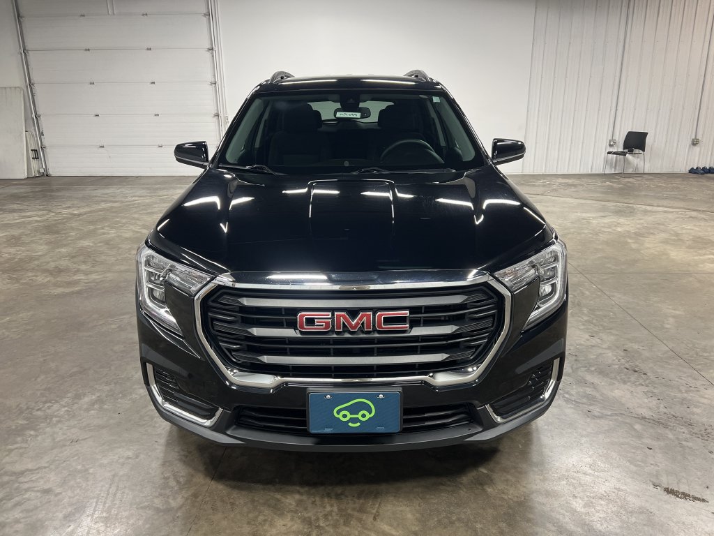 Used 2023 GMC Terrain SLE SUV