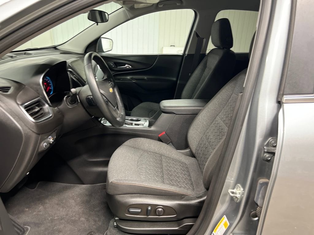 2023 Chevrolet Equinox LT - Photo 13