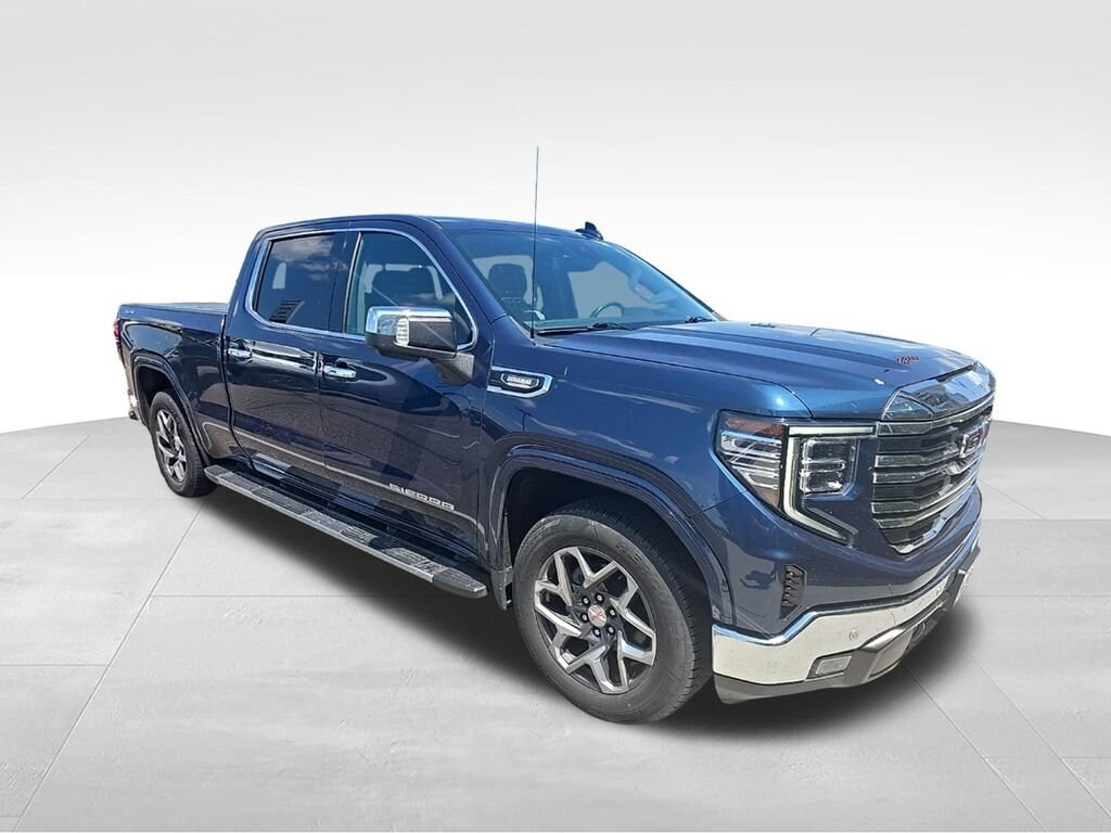 Used 2022 GMC Sierra 1500 SLT Truck
