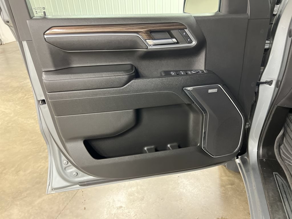 2023 Chevrolet Silverado 1500 LT Trail Boss - Photo 15