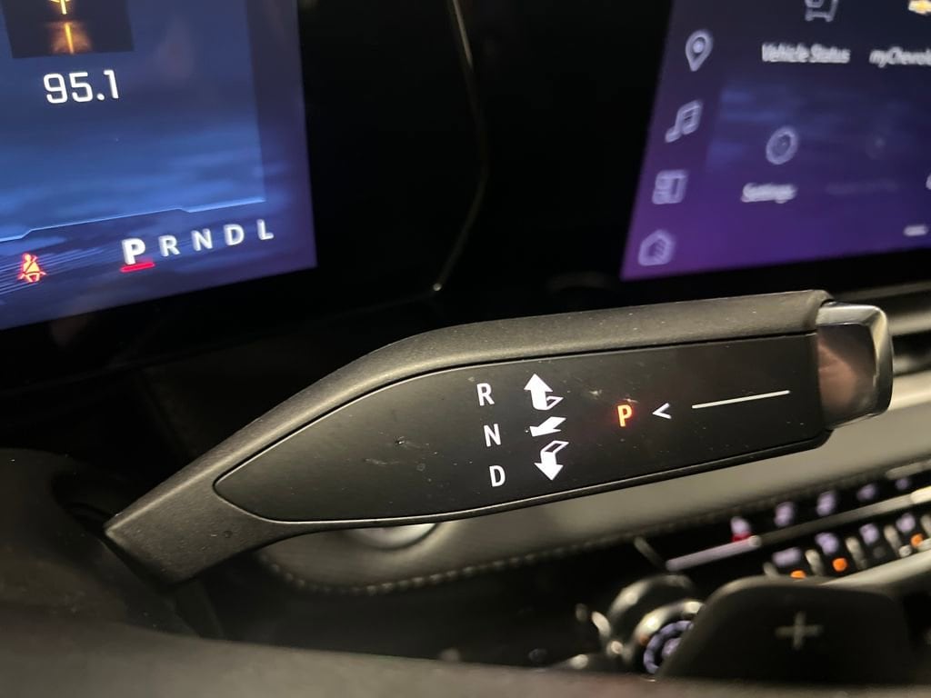 2025 Chevrolet Equinox LT - Photo 25