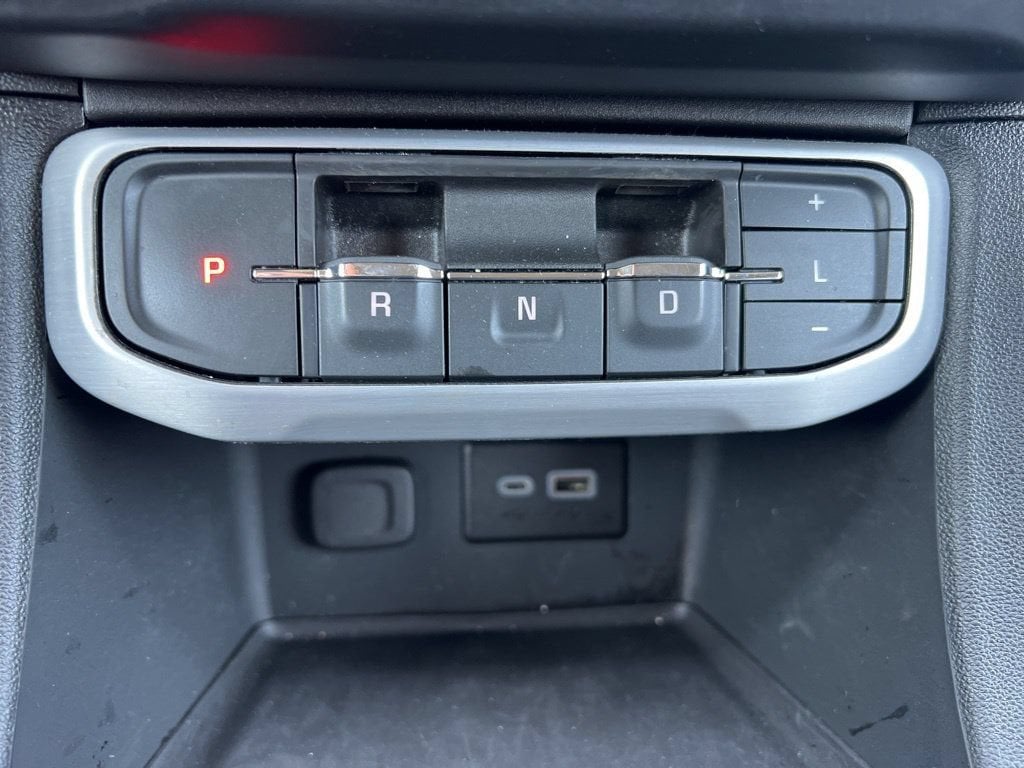 2023 GMC Acadia SLE - Photo 22