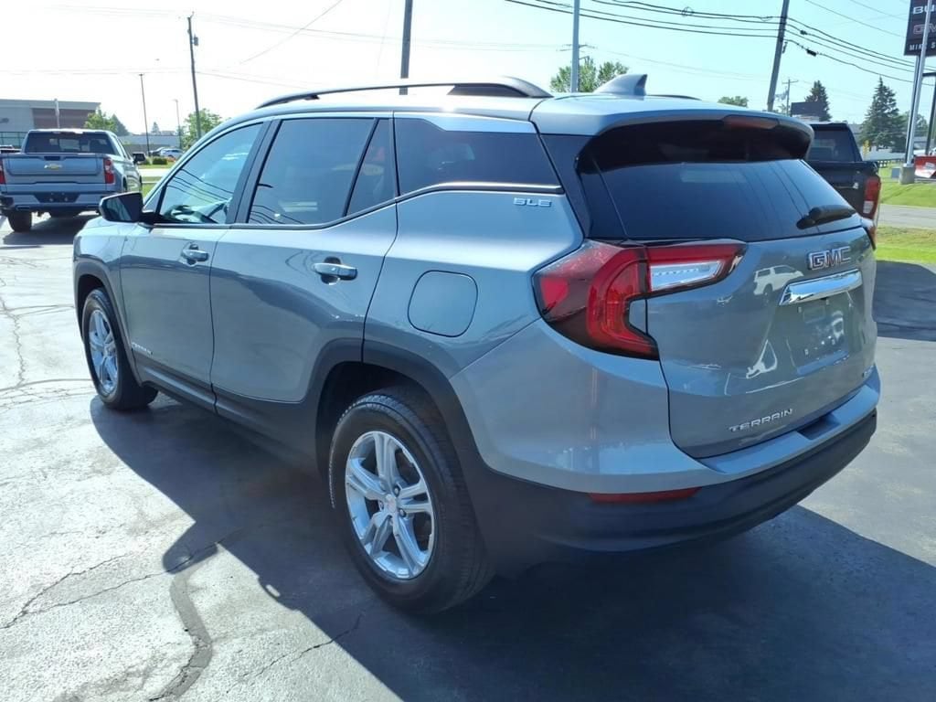 Used 2023 GMC Terrain SLE SUV