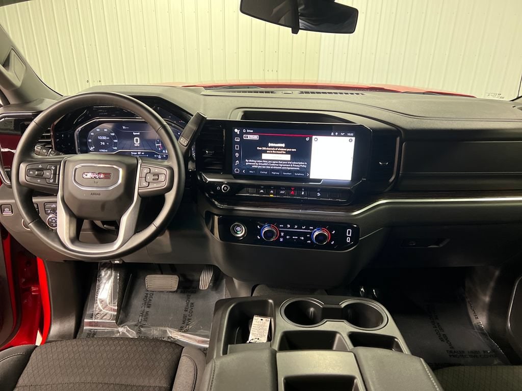 2024 GMC Sierra 1500 Elevation - Photo 17