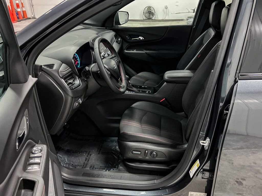 2023 Chevrolet Equinox RS - Photo 11