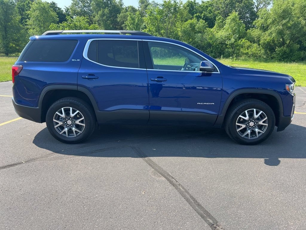Used 2023 GMC Acadia SLE SUV