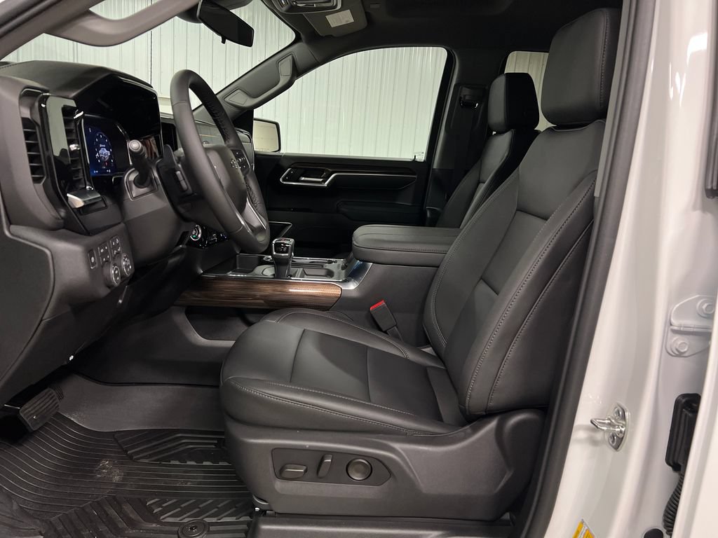 2026 Chevrolet Silverado 1500 RST - Photo 12