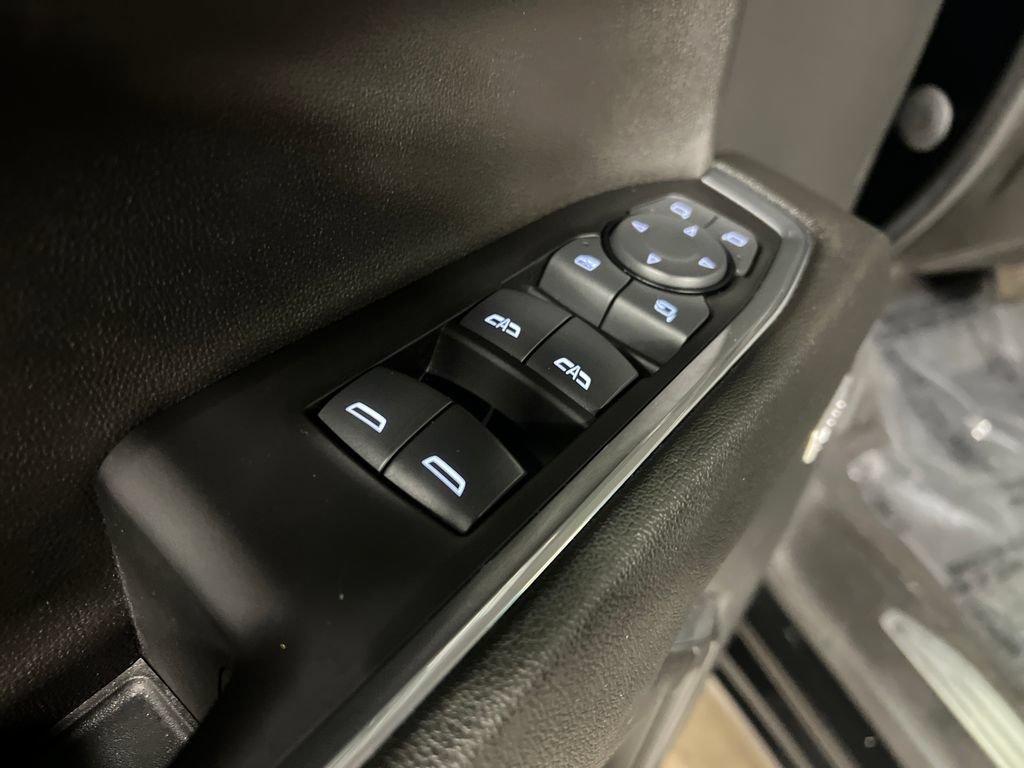 2023 Chevrolet Silverado 1500 LTZ - Photo 16