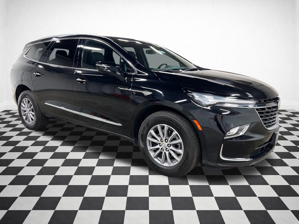Used 2024 Buick Enclave Essence SUV