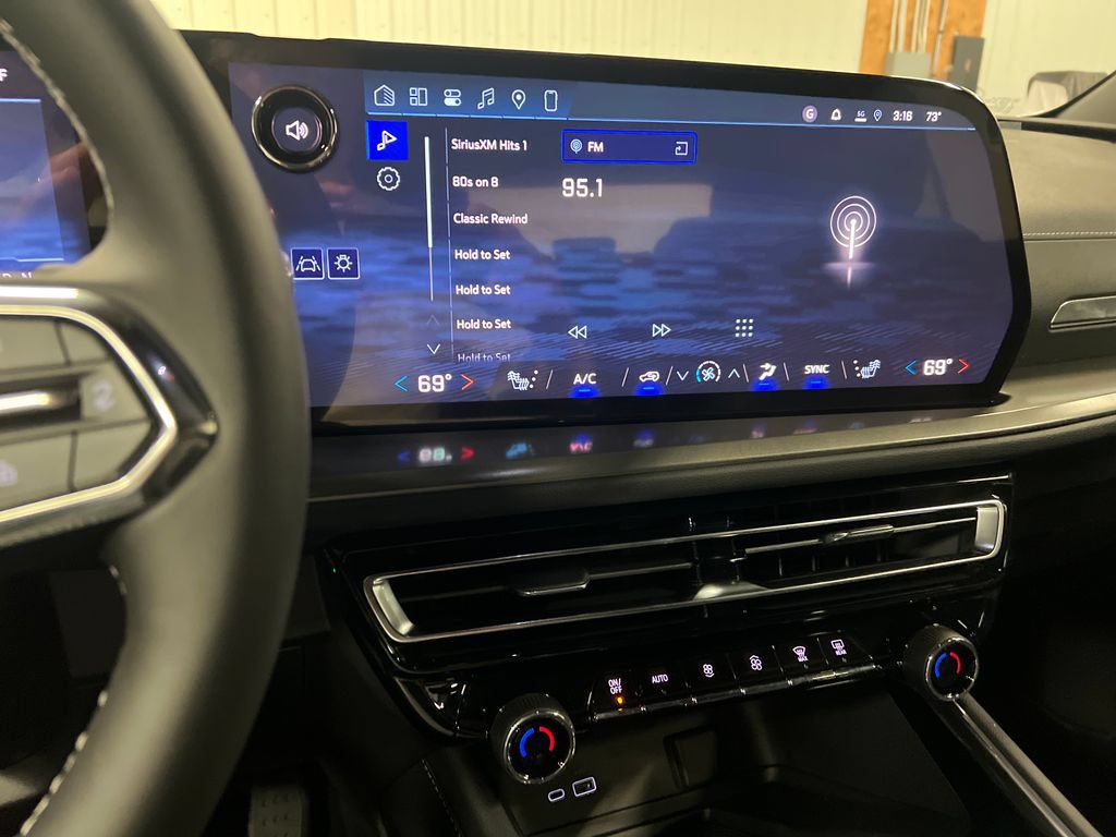 2026 Chevrolet Traverse LT - Photo 22