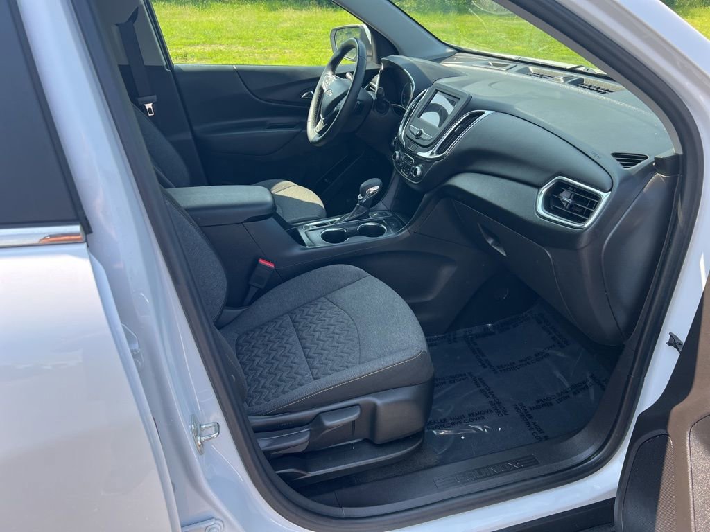 2024 Chevrolet Equinox LT - Photo 9