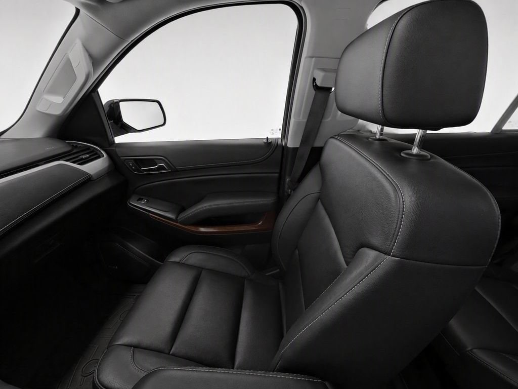 2020 GMC Yukon SLT - Photo 17