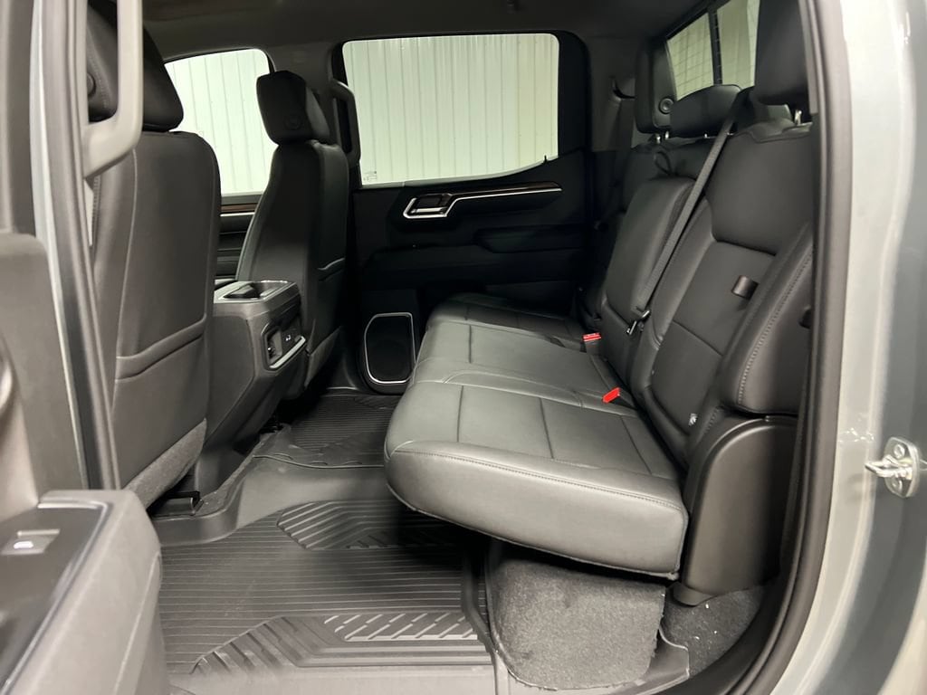 2026 Chevrolet Silverado 1500 RST - Photo 13