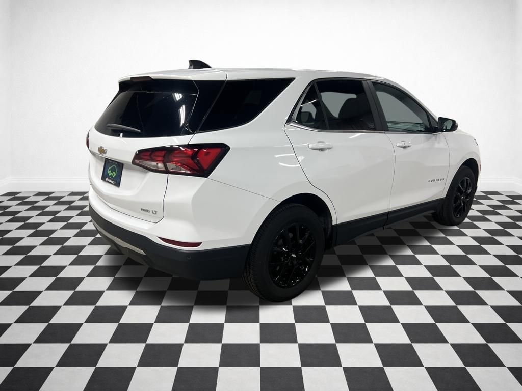 2024 Chevrolet Equinox LT - Photo 9