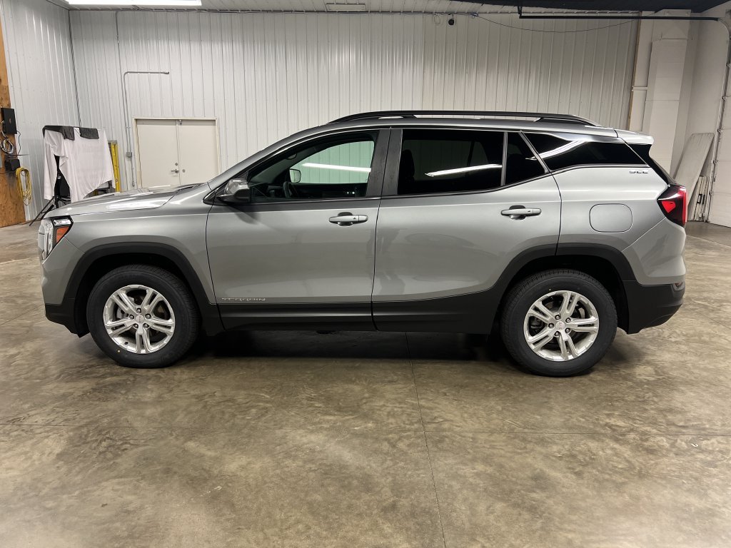 2023 GMC Terrain SLE - Photo 6