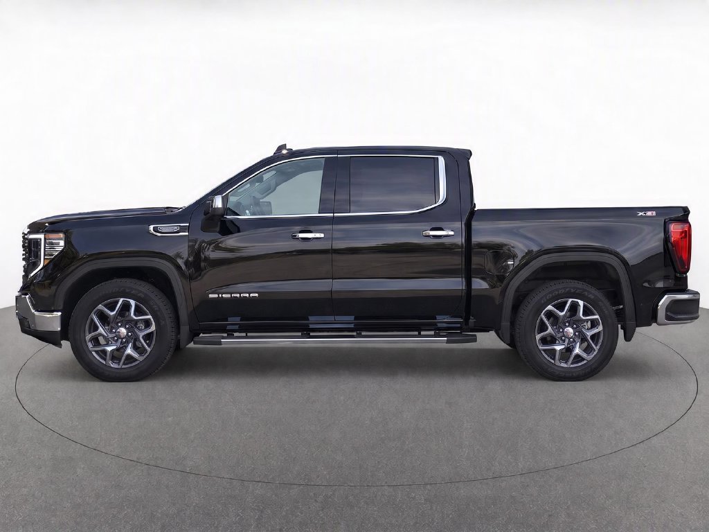 2024 GMC Sierra 1500 SLT - Photo 8