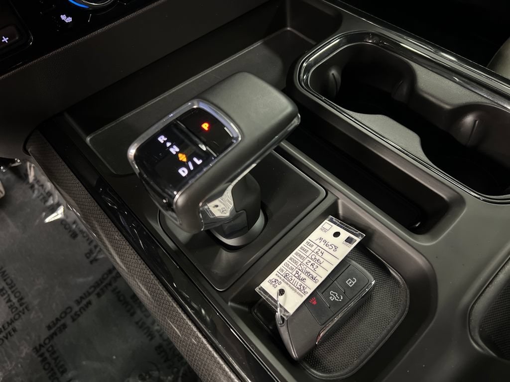 2024 Chevrolet Silverado 1500 ZR2 - Photo 25