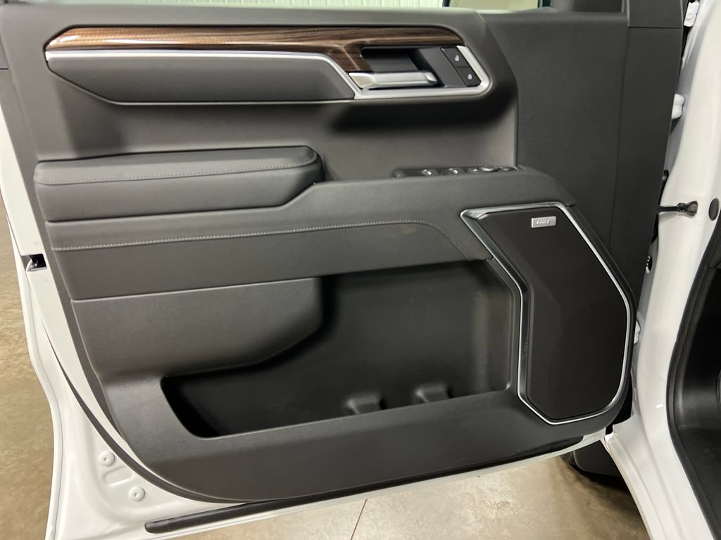 2026 Chevrolet Silverado 1500 RST - Photo 14