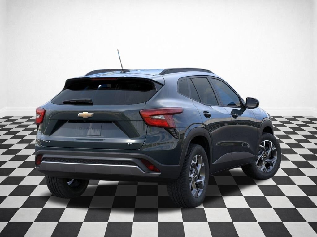 New 2026 Chevrolet Trax LT SUV