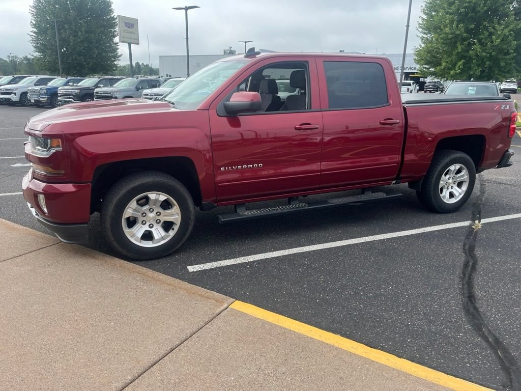Used 2018 Chevrolet Silverado 1500 LT Truck