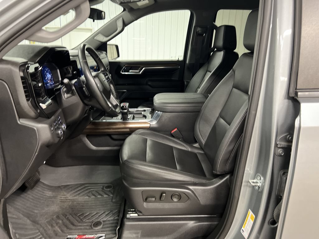 2023 Chevrolet Silverado 1500 LT Trail Boss - Photo 13