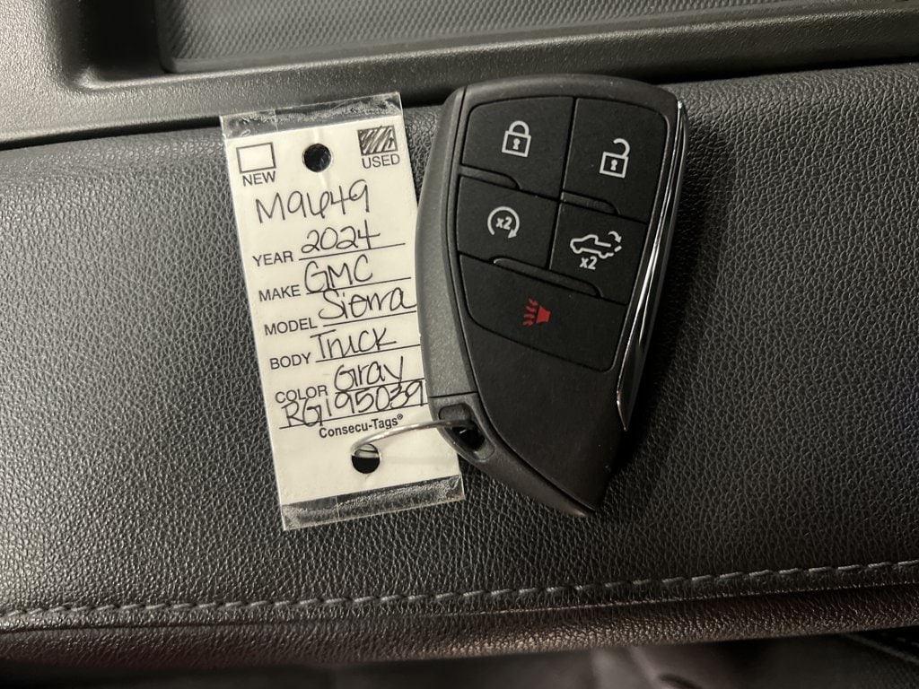 2024 GMC Sierra 1500 Elevation - Photo 30