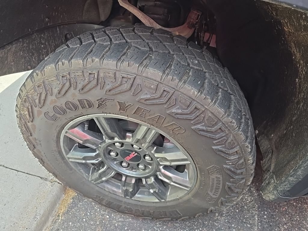 Used 2024 GMC Sierra 1500 AT4X Truck