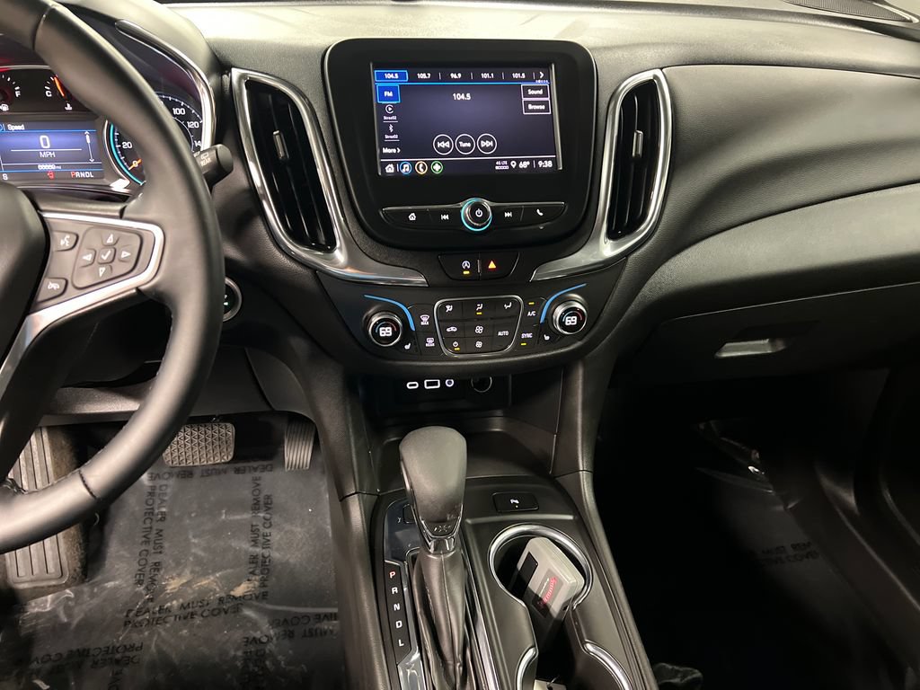 2023 Chevrolet Equinox LT - Photo 22