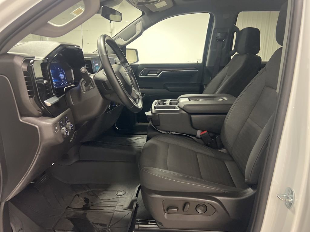 2023 Chevrolet Silverado 1500 RST - Photo 9