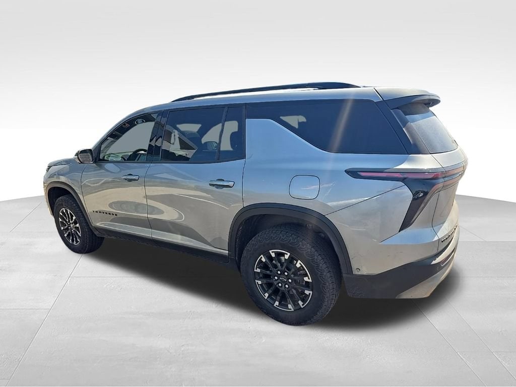 Used 2025 Chevrolet Traverse Z71 SUV