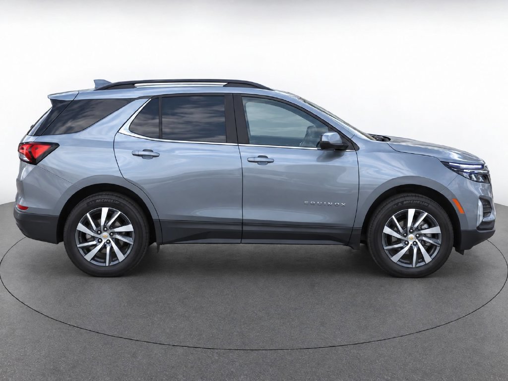 2024 Chevrolet Equinox LT - Photo 9