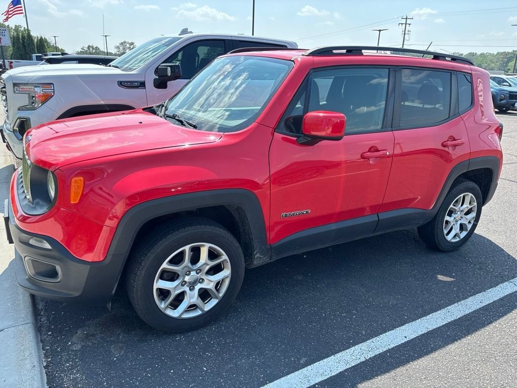 Used 2017 Jeep Renegade Latitude SUV