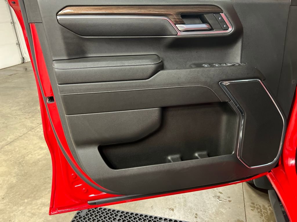 2023 Chevrolet Silverado 1500 RST - Photo 15