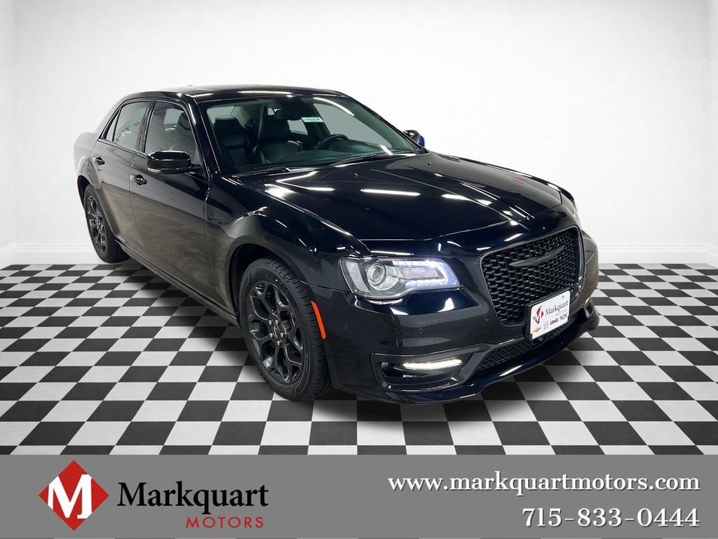 2021 Chrysler 300 Touring L