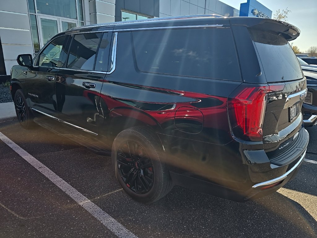 Used 2023 GMC Yukon XL SLT SUV