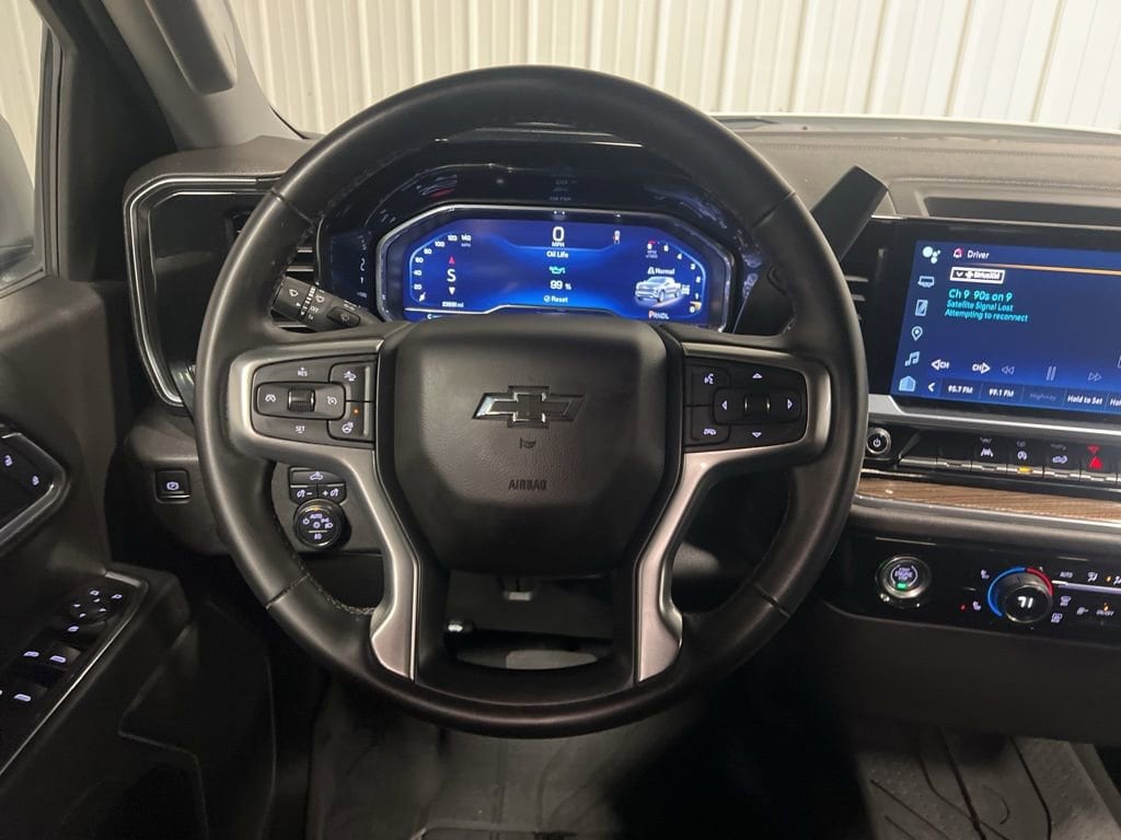 2023 Chevrolet Silverado 1500 RST - Photo 14