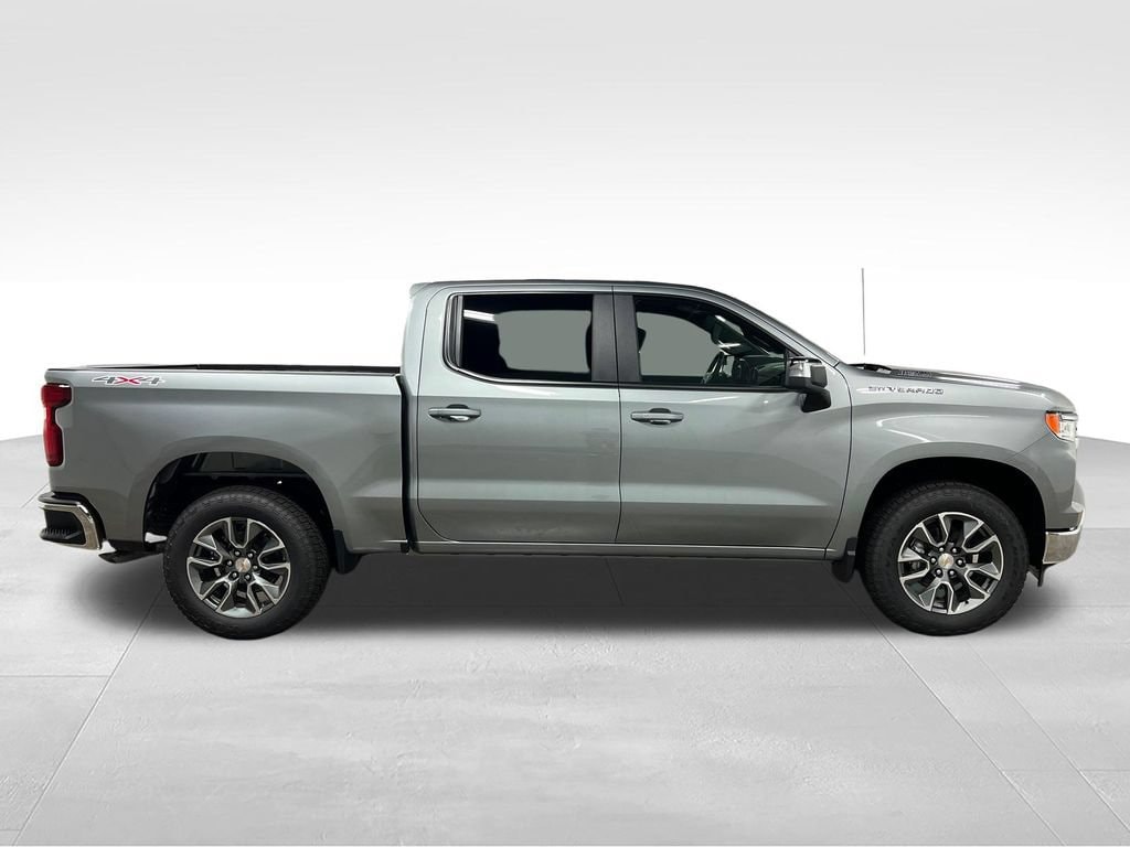 2026 Chevrolet Silverado 1500 LT - Photo 2