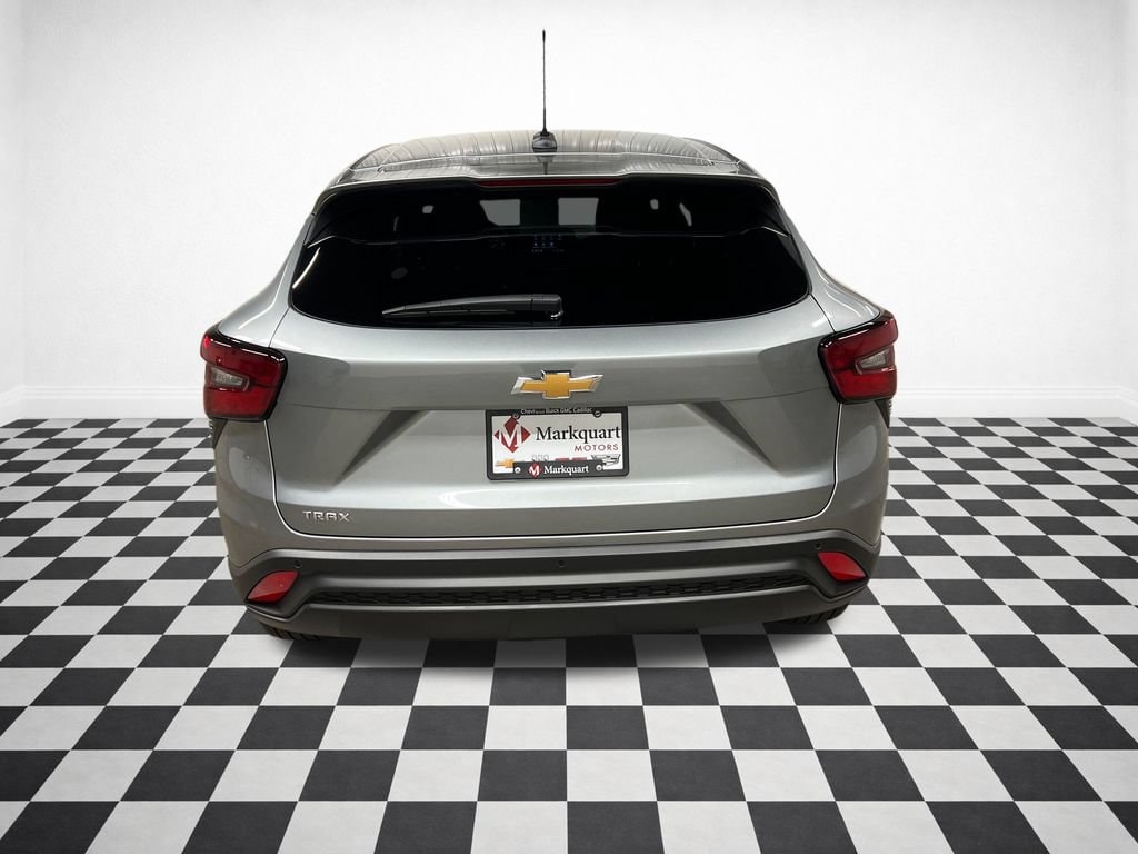 2026 Chevrolet Trax LS - Photo 7