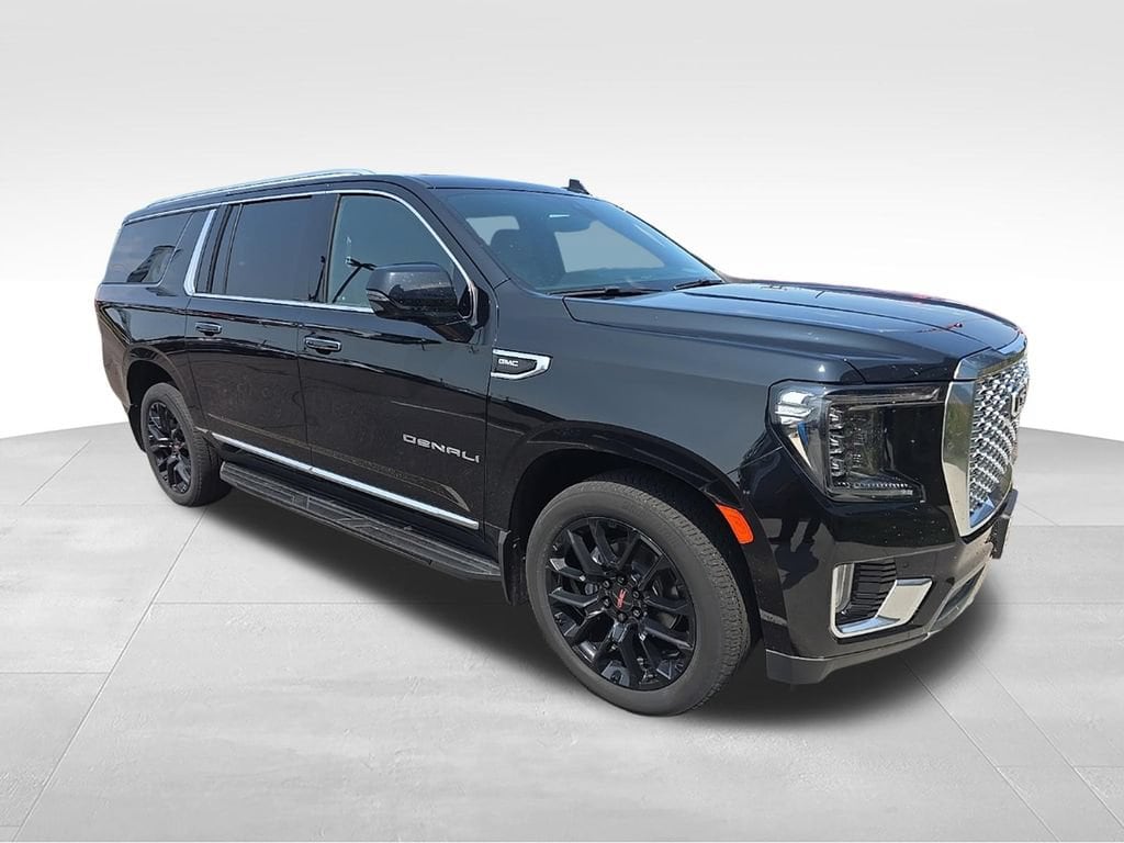 Used 2022 GMC Yukon XL Denali SUV