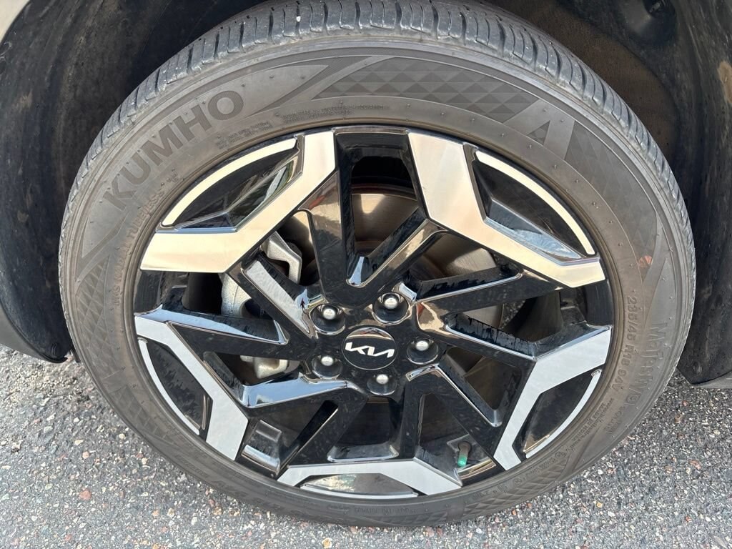 Used 2024 Kia Seltos SX Turbo SUV